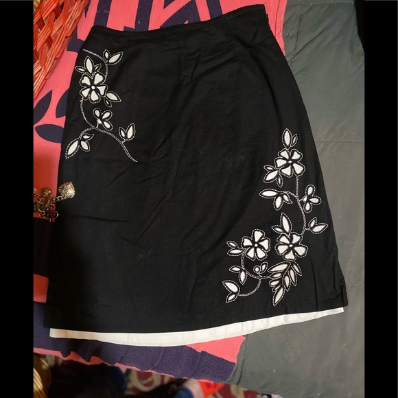 NWOT Talbots midi skirt blue w/ white slip under - Picture 3 of 8